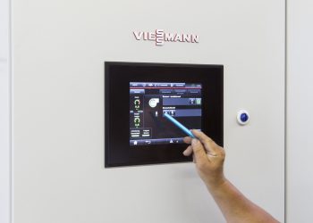 Mit dem Energy-Monitoring von Viessmann Vitocontrol HS kann sich der Betreiber einen schnellen und detaillierten Überblick über die Energieverbräuche seiner Anlage verschaffen. (Bild: Viessmann)