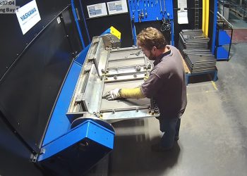 Yaskawa Motoman Einlegestation